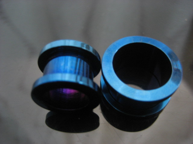 Anodized 316l stainless steel screw on flesh tunnel