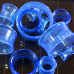 UV acrylic saddle ear plugs Details